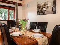 Kingfisher Barn Hotels in Lanreath