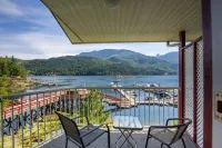 Bathgate Resort and Marina - Ocean View
