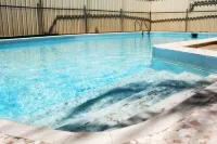Renmark Motor Inn - Kolam Renang