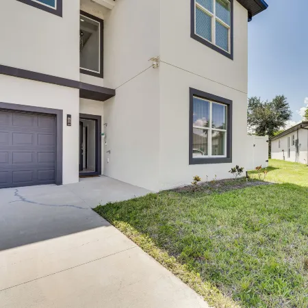 3 Mi to Lakefront Beach: St Cloud Apt