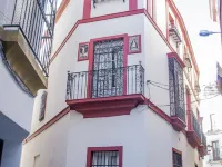 Hostal Callejon del Agua Hotels near Palacio Manara