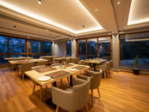 Yashshree Pelling Chekhim Retreat Hotels in Pelling