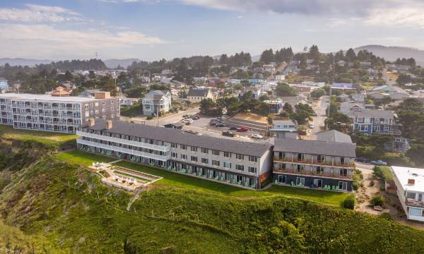The Coho Oceanfront Lodge