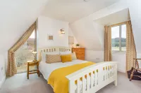 Inshcraig Hotels near Kingussie Railway Station