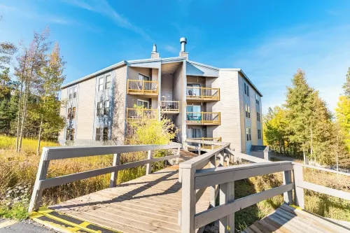 Treehouse 107 Building G