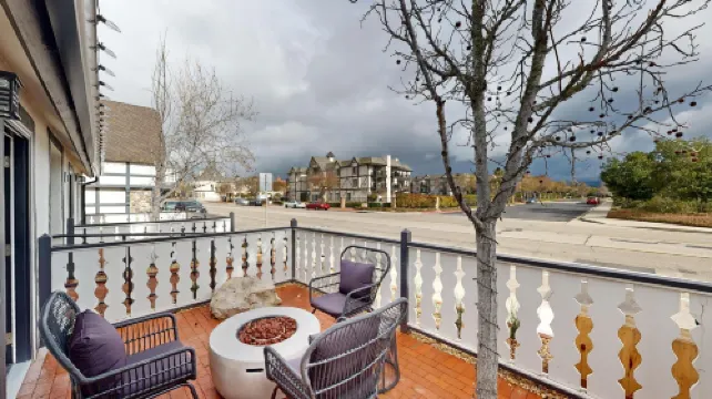 New Haven Inn Near Hotel Photos