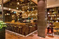 Motel One Salzburg-Süd Hotels in Ebenau