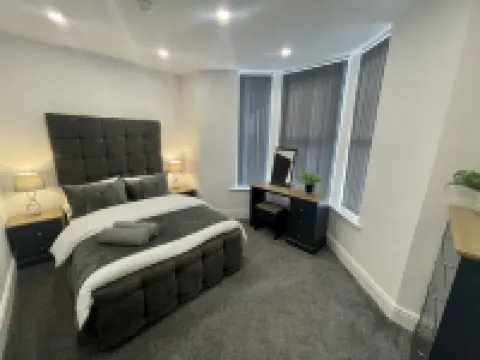 ห้องสวีท Osborne Luxury ที่มีบัวน้ำร้อนและจากุซซี่