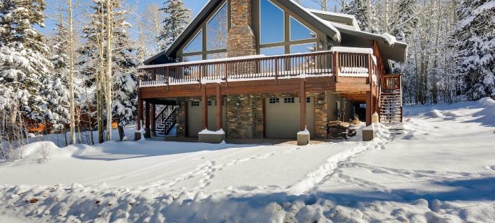 Group Ski Getaway Near the Base of Chairlift 8! Hotele w: Brian Head