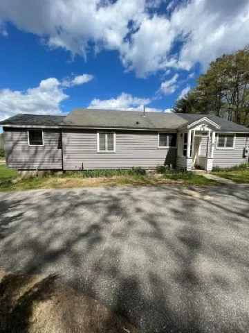 Mary's Lakeview - Limit 10 4 Bedroom Home by Redawning Hotels in 