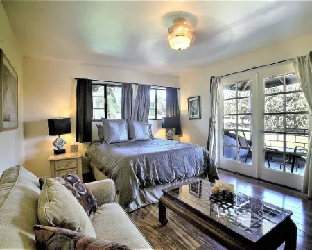 ジ イン アット クラニアピア フォールズ ヒロのホテル