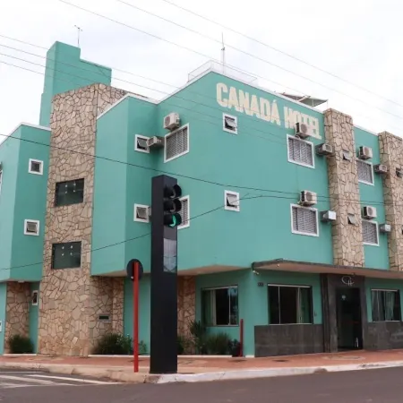 Canadá Hotel