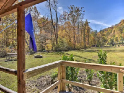 帕森斯小屋配有火坑和河流通道！ 塔克縣酒店