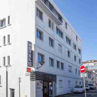 Hôtel de la Vendée Hotel Exterior