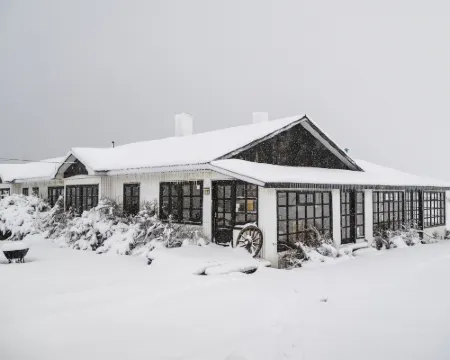 Bories - Boutique Guest House Hotels in Natales