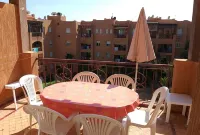 RICOFLORES Appart 8 Building 8 200m from the beach