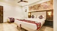 Krishna Avatar Stay Inn - Kitchens