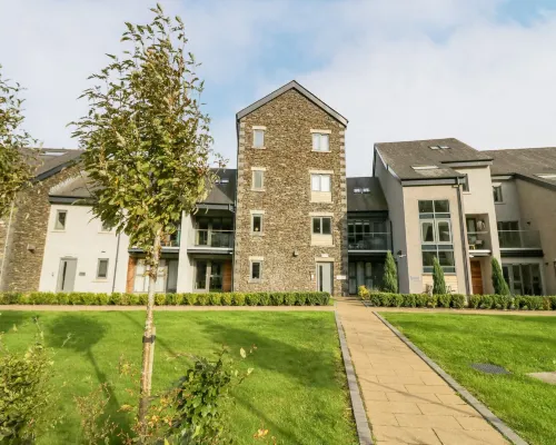 Watch Tree Apartment Hotels in Ulverston