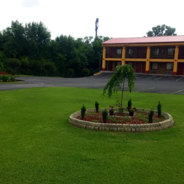 Duffys Motel - Calhoun