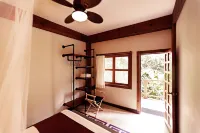 Jungle Lodge Tikal Hostal Hotels in 