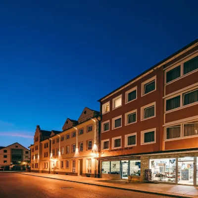 Central City Hotel Отели рядом с достопримечательностью «Кемпинг Хопфензее»