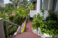 Hotel Neptuno Refugio