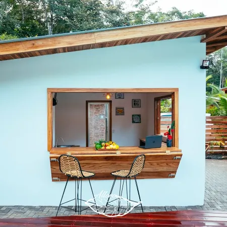 Alloro Jungle Villas