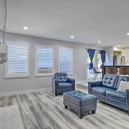 Modesto Home w/ Deck - 2 Mi to Vintage Faire Mall