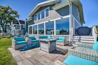 Home on Fox River Modern Decor Style!