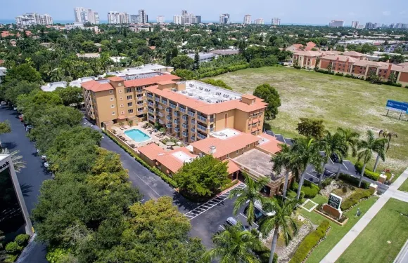 那不勒斯旅館 - 希爾頓啟繽精選酒店