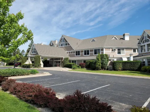 Bridgeport Waterfront Resort Hotels in Sturgeon Bay