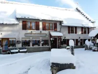 Auberge des Montauds - Hôtel & Restaurant - Bergblick