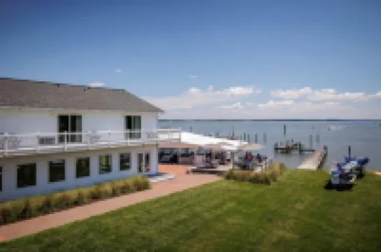 Wylder Hotel - Tilghman Island Hotels in Talbot County