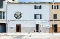 Urban Hostel Palma - Albergue Juvenil - Youth Hostel Hotels in 