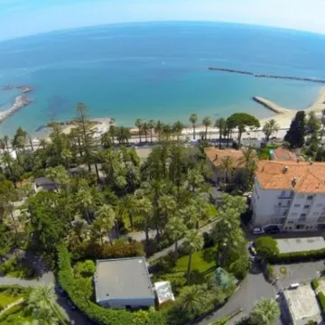 Hotel Paradiso Hotels in de buurt van Casinò di Sanremo