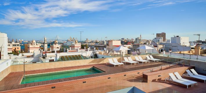 Tandem Torres de Cádiz Suites Hotels in Cadiz