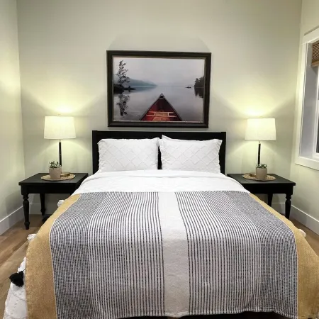 Welcome to Oak & Fern Suite