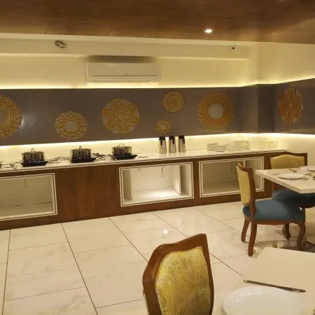 Hotel Narayanam