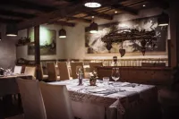 Hotel Chalet Svizzero - breakfast