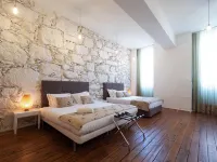 Bemyguest - Loft Guest House Jardim das Mães Charming - Balkoner