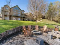 Maple Lake Chalet Hotels in Wright County