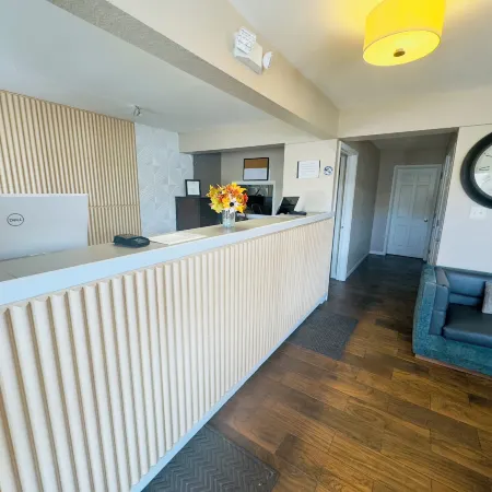 Red Lion Inn & Suites Junction City