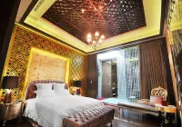 Royal Group Hotel Ming Zu Branch - Motels