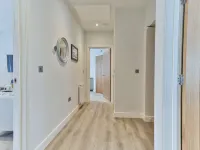 Belle House, Apt 4