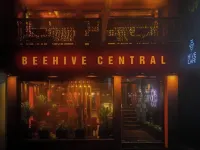 Beehive Central Hotels near National Art Gallery