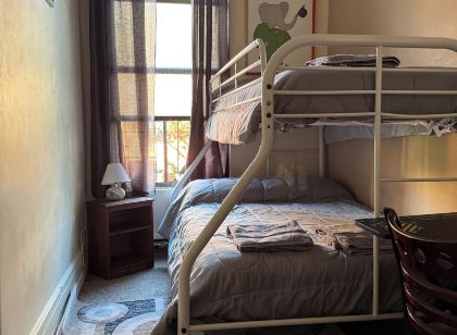 ザ マコウ ゲストハウス