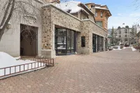 Le Chamonix B by Avantstay Located in Mountain Village, Close to Golf Course & Skiing