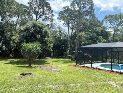 *Putting Green* Treasure Coast Jungle Oasis