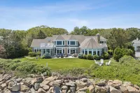 Expansive oceanfront 4+bdr home in KPT, pet friendly, breathtaking sunrise view! Hotels in 