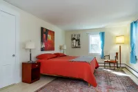 Coastal Farmhouse at Ninigret Pond. Blocks to the beach.  Sleeps 4 to 12 people